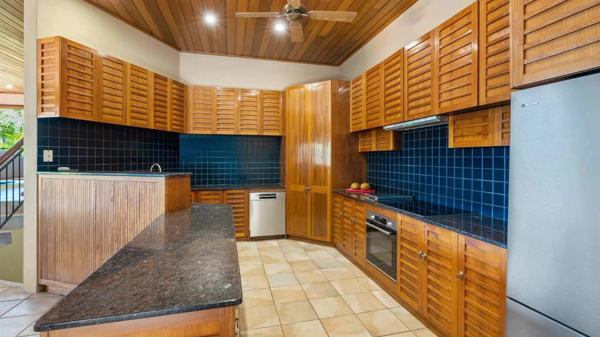 Barong Luxury Home Overlooking Cairns Unrivalled Privacy And Location Search Barongcairns